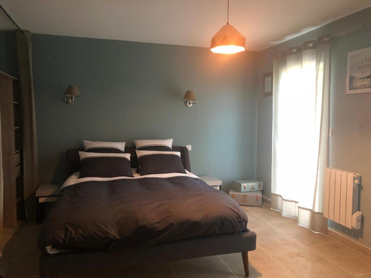 Cosy Wood House Bed & Breakfast Laubressel Exterior photo